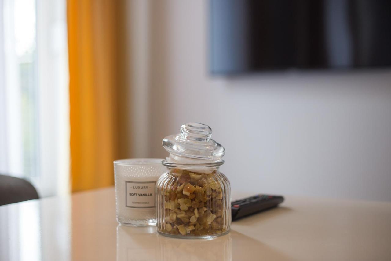 Elenas Rooms & Apartment Загреб Екстериор снимка