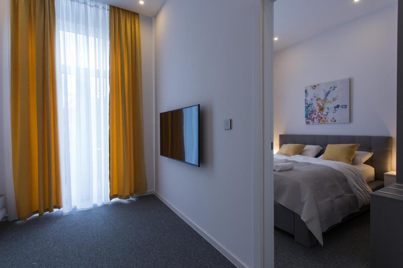 Elenas Rooms & Apartment Загреб Екстериор снимка